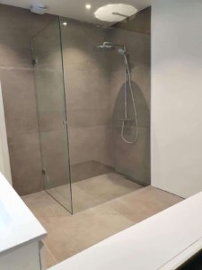 glarmester til bruseløsninger 15